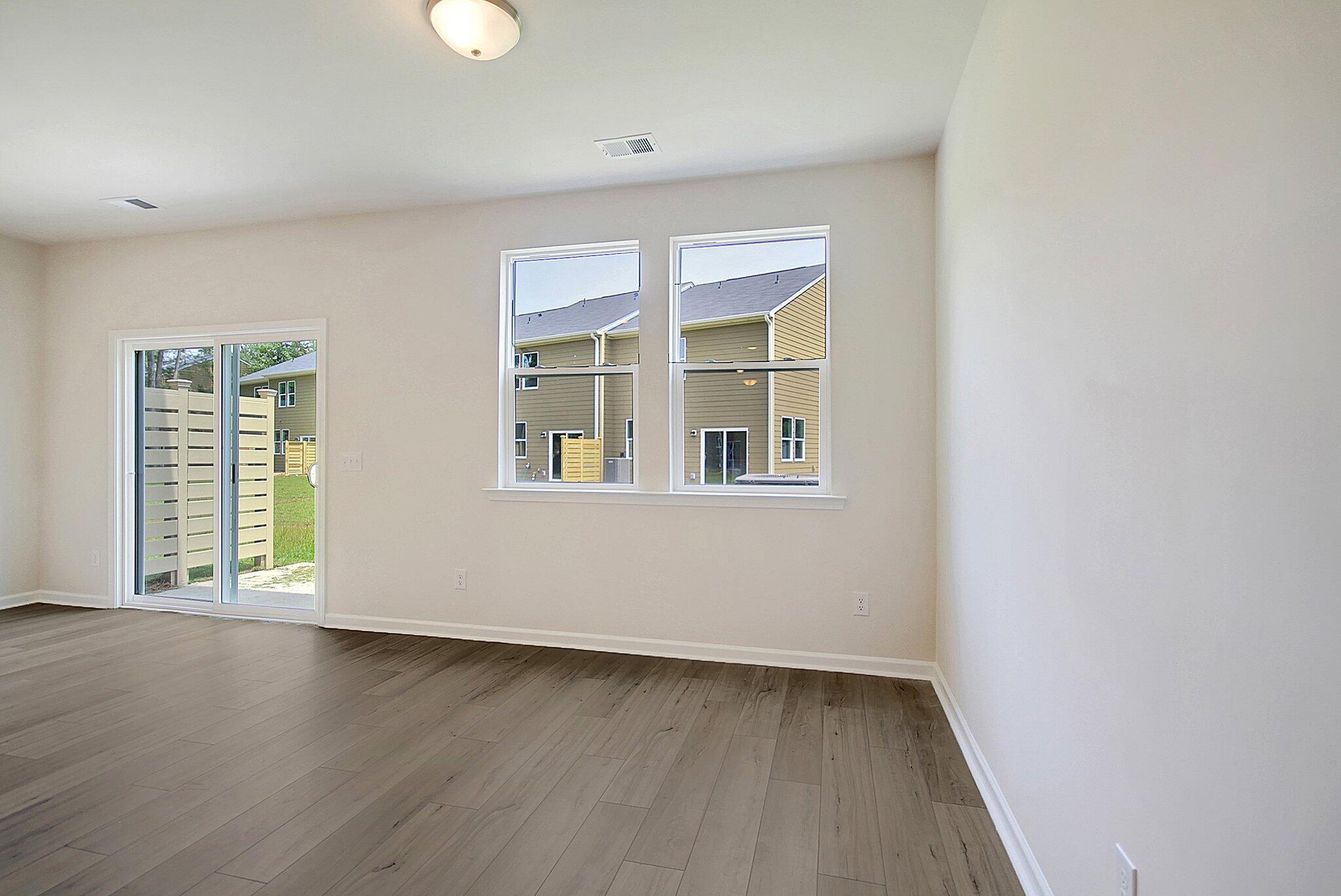 Photo 10 of 39 of 8316 Child'S Cove townhome