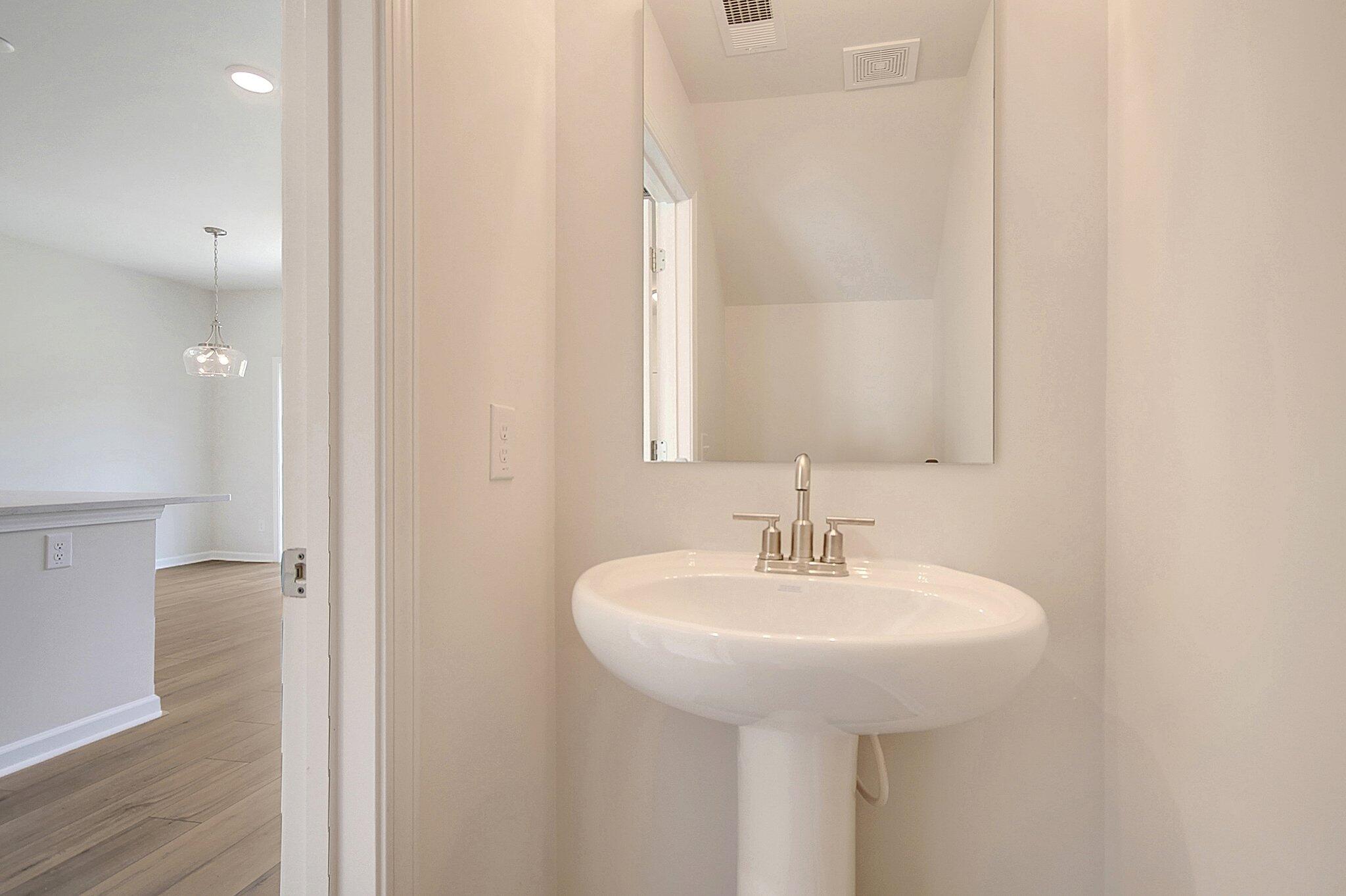 Photo 18 of 39 of 8316 Child'S Cove townhome