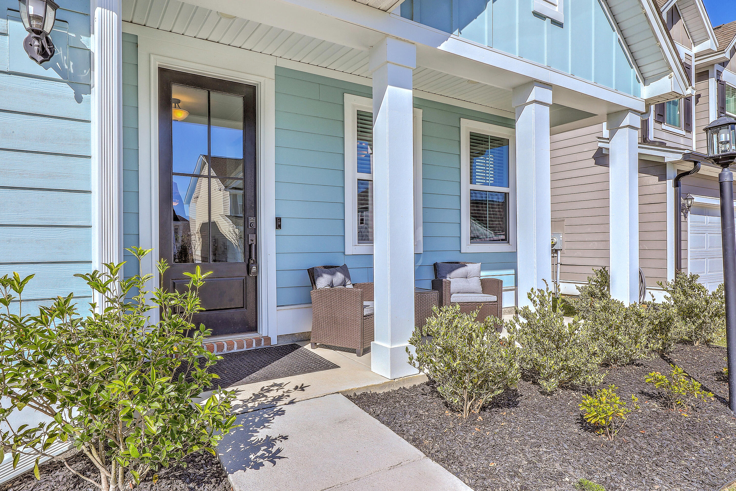 220 Old Grove Avenue