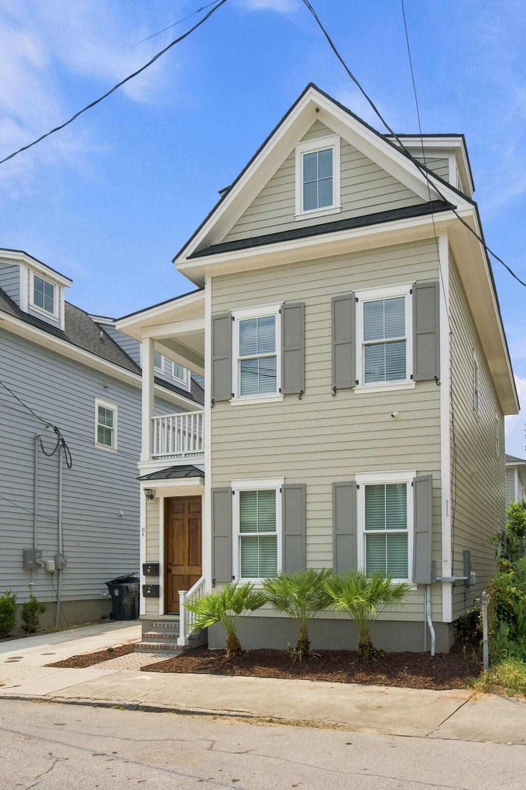 11 Hanover Street A,B