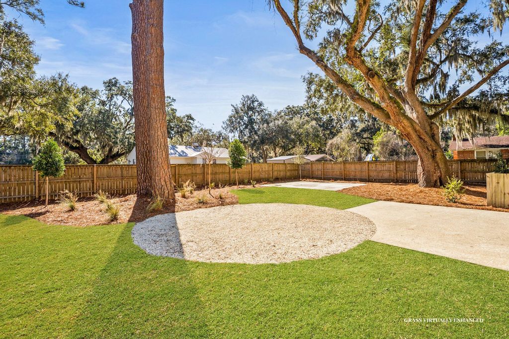 Photo of 2608 Boyer Street, Beaufort, SC 29902 (MLS # 26006321)