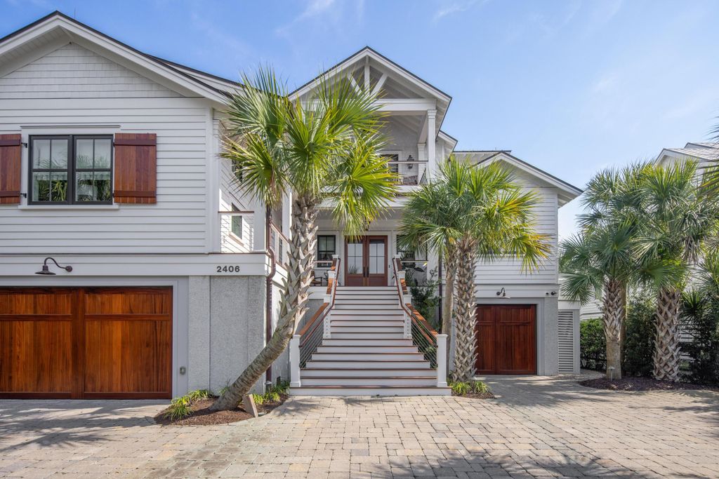 Photo of 2406 Palm Boulevard, Isle of Palms, SC 29451 (MLS # 26009219)