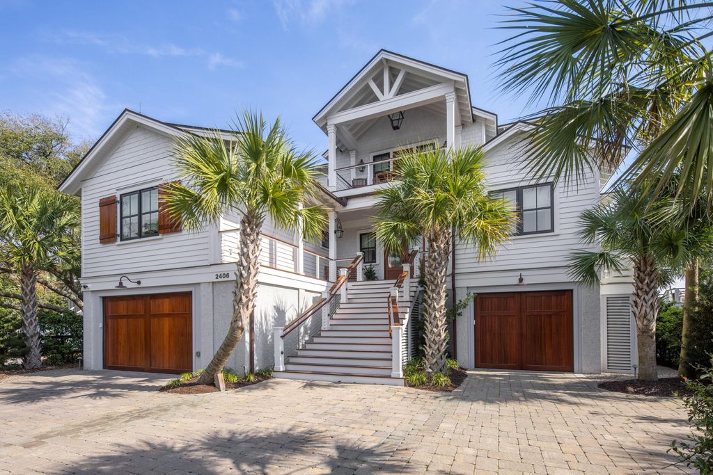 Photo of 2406 Palm Boulevard, Isle of Palms, SC 29451 (MLS # 26009219)
