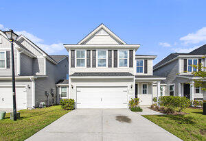 View Summerville, SC 29483 house