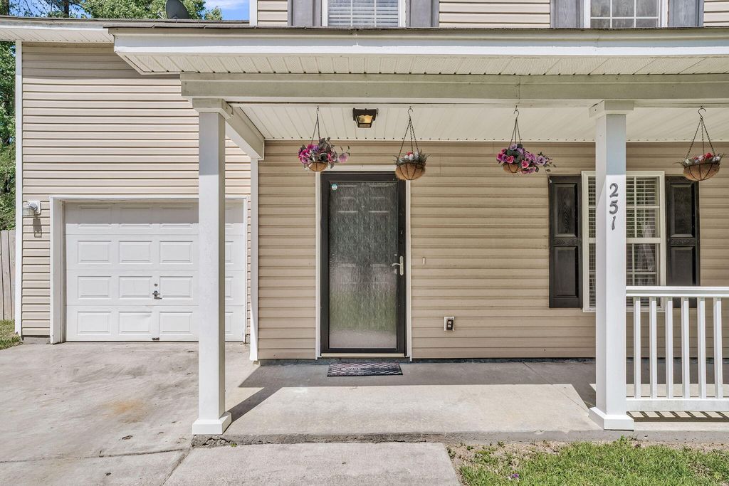 Photo of 251 Trickle Drive, Summerville, SC 29483 (MLS # 26015018)
