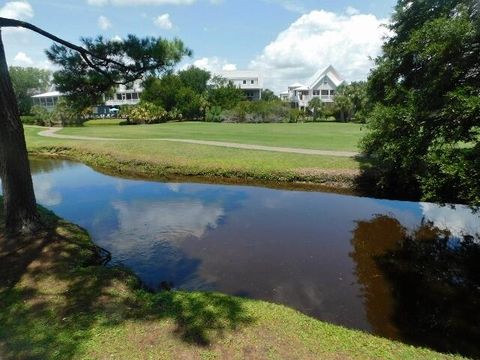 A home in Edisto Beach