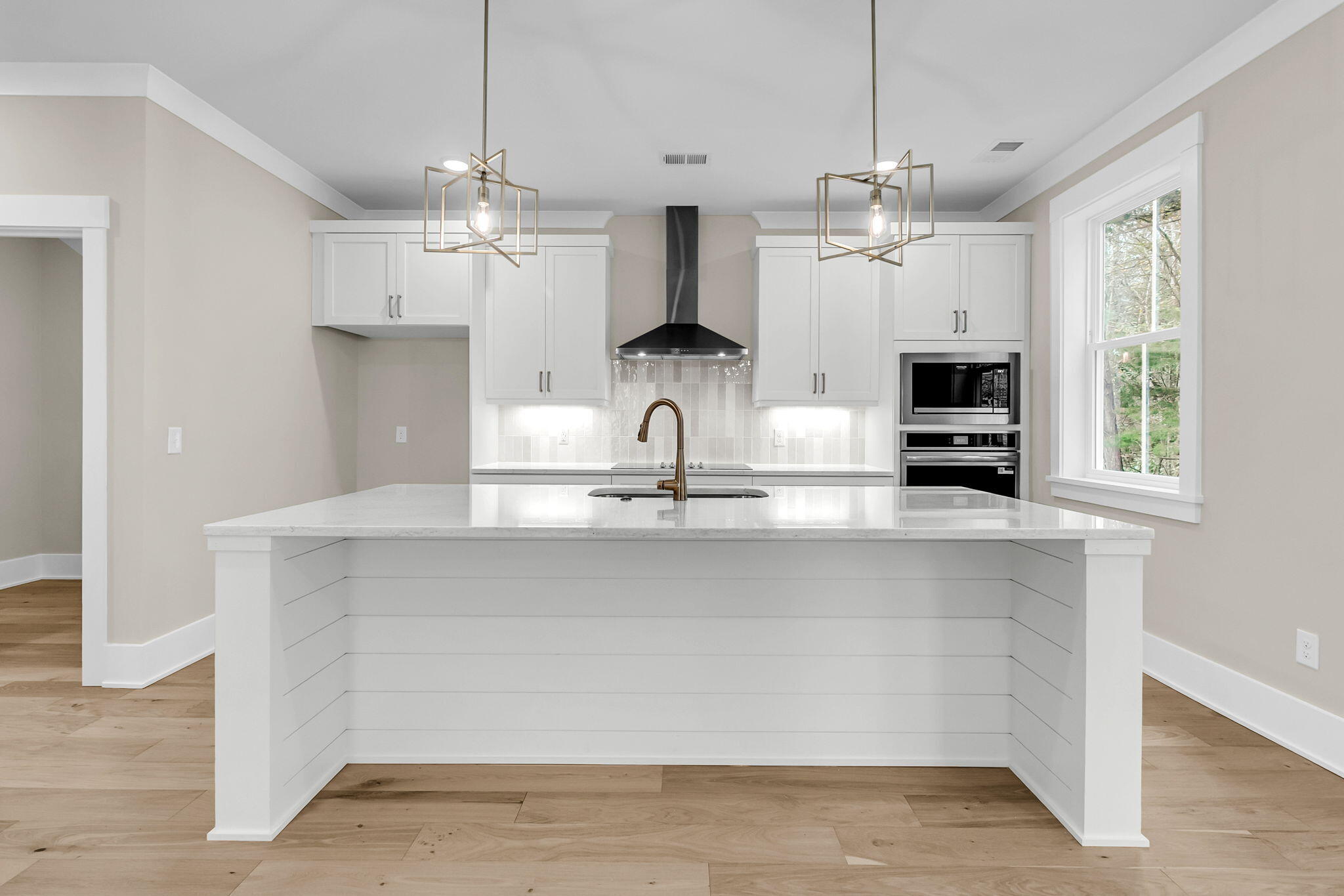 1919 Chestnut Oak Lane