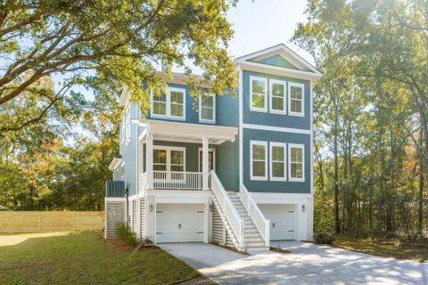 Photo of 1131 Hamlin Road, Mount Pleasant, SC 29466 (MLS # 25030305)