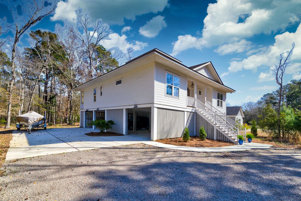 Photo of 2950 Murray Wood Road, Johns Island, SC 29455 (MLS # 26005079)