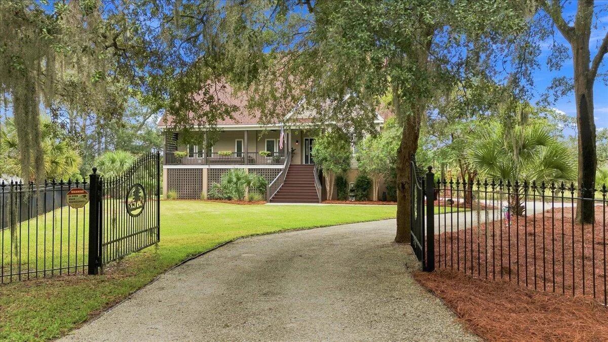8539 Pope Landing Road