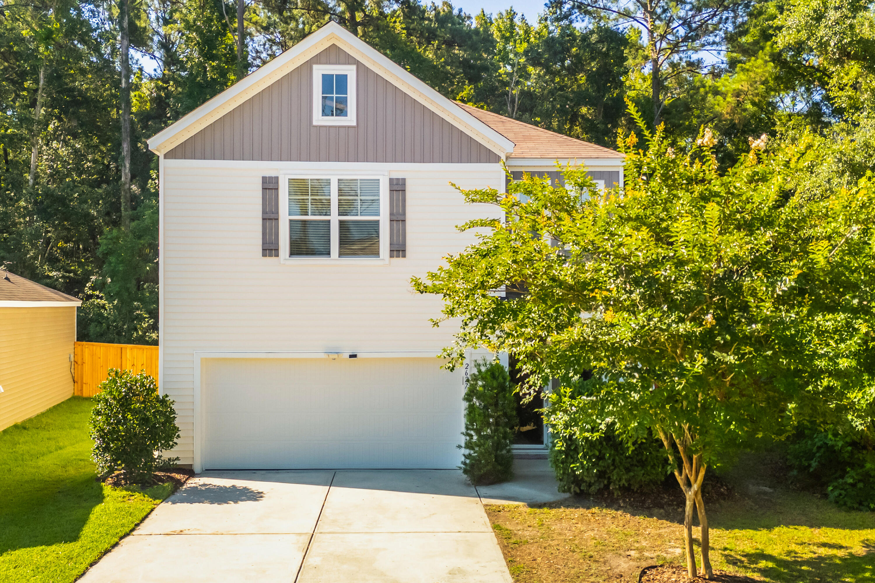 2627 Alamanda Drive