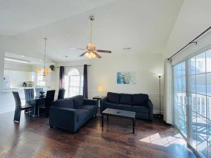 4631 Wild Iris Drive # 45-301