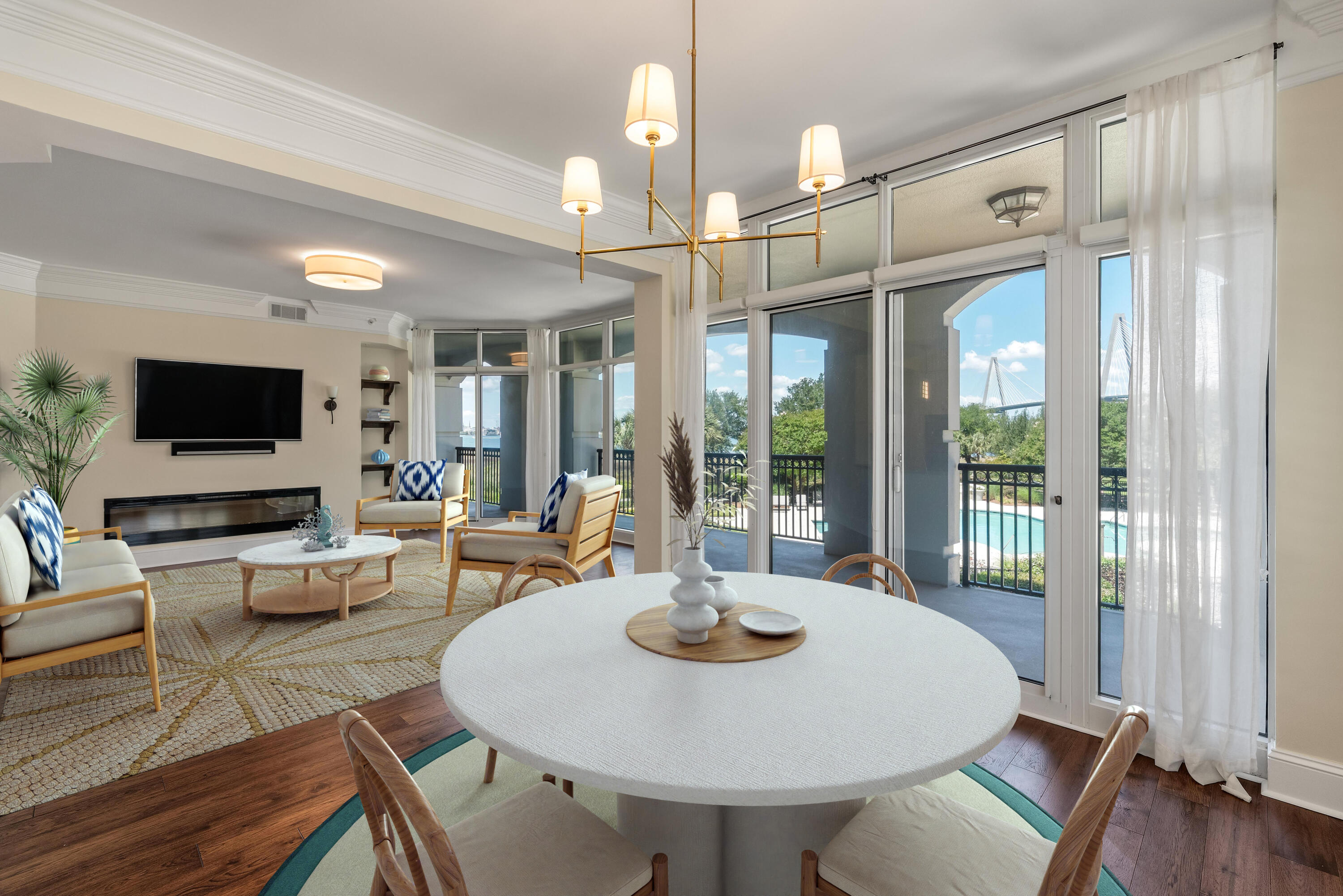 222 S Plaza Court