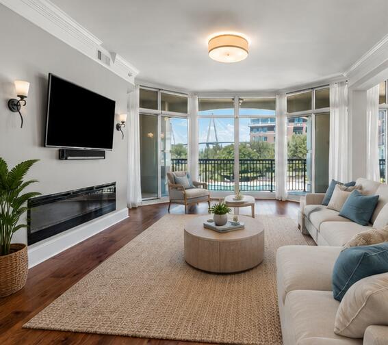 222 S Plaza Court