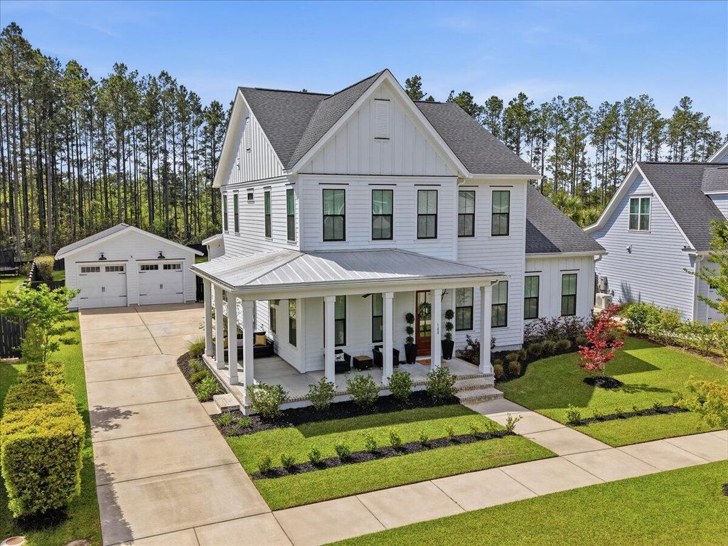 Photo of 188 Clearblue Loop, Summerville, SC 29486 (MLS # 26009727)