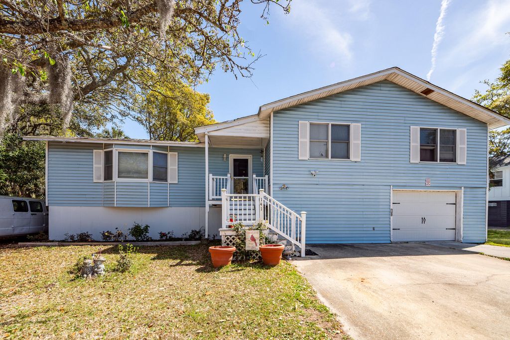 Photo of 141 Sparrow Drive, Isle of Palms, SC 29451 (MLS # 26010229)