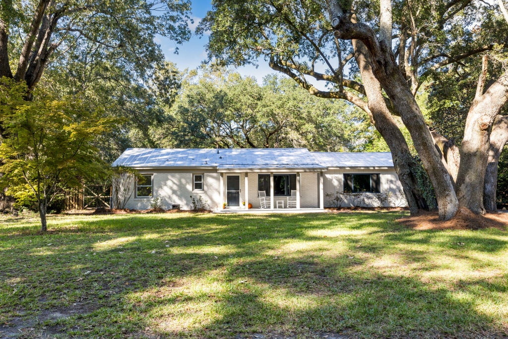 Photo of 1512 Newbury Street, Charleston, SC 29412 (MLS # 26028708)