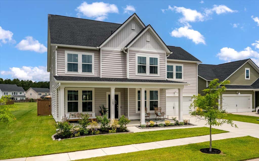 Photo of 107 Spotted Way, Summerville, SC 29485 (MLS # 26023754)