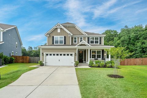Photo of 205 Plowden Mill Court, Summerville, SC 29485 (MLS # 25018864) Photo of 205 Plowden Mill Court, Summerville, SC 29485 (MLS # 25018864)
