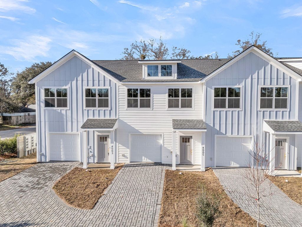 Photo of 4005 Gravely Avenue, North Charleston, SC 29405 (MLS # 26011170)