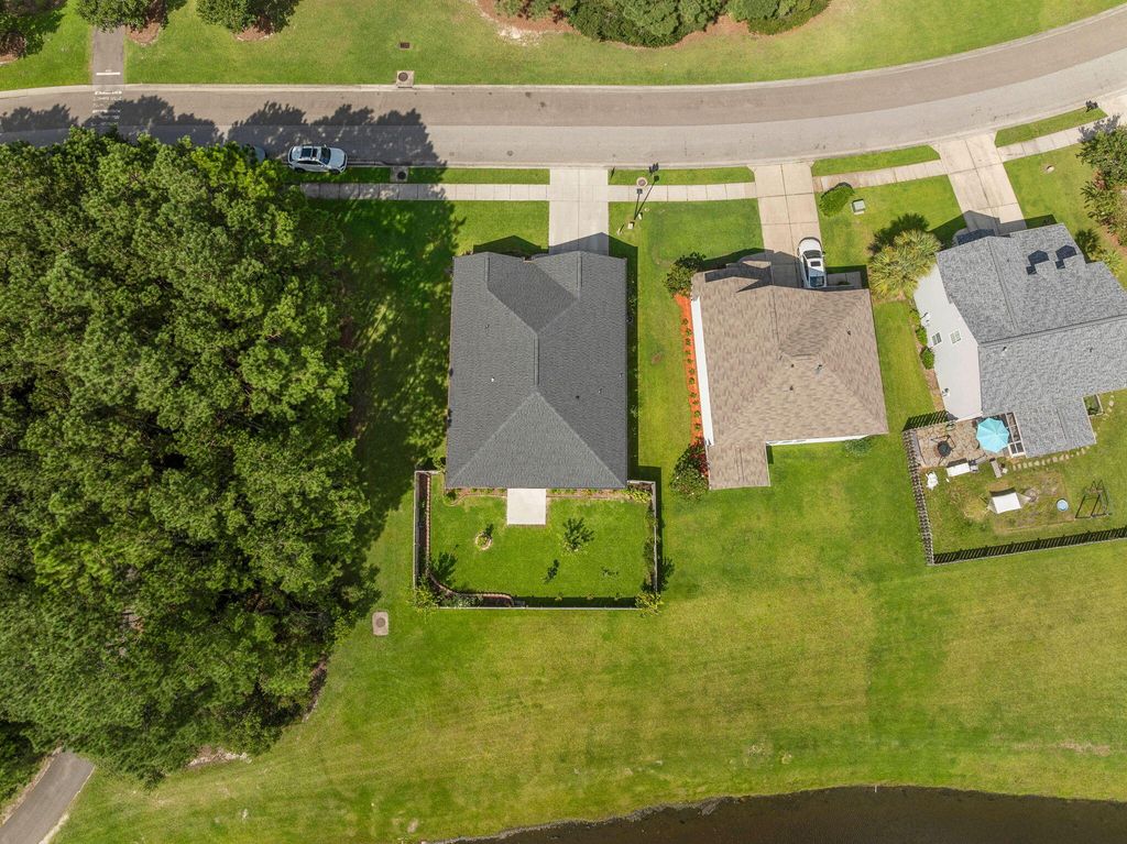 Photo of 112 Shadybrook Drive, Summerville, SC 29486 (MLS # 26002892)