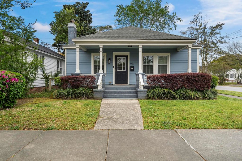 Photo of 911 Ashley Avenue, Charleston, SC 29403 (MLS # 26008625)