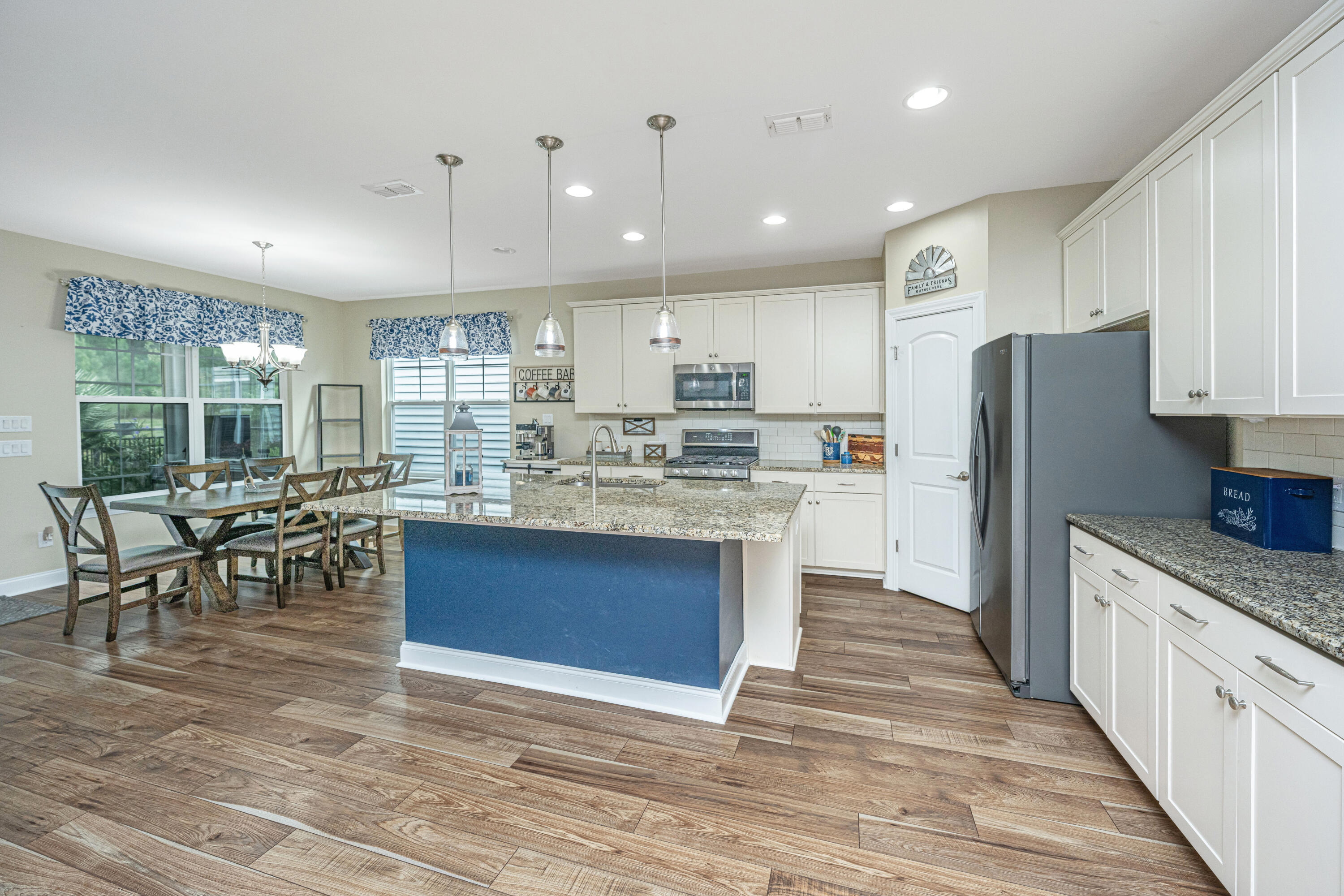 220 Tupelo Lake Drive