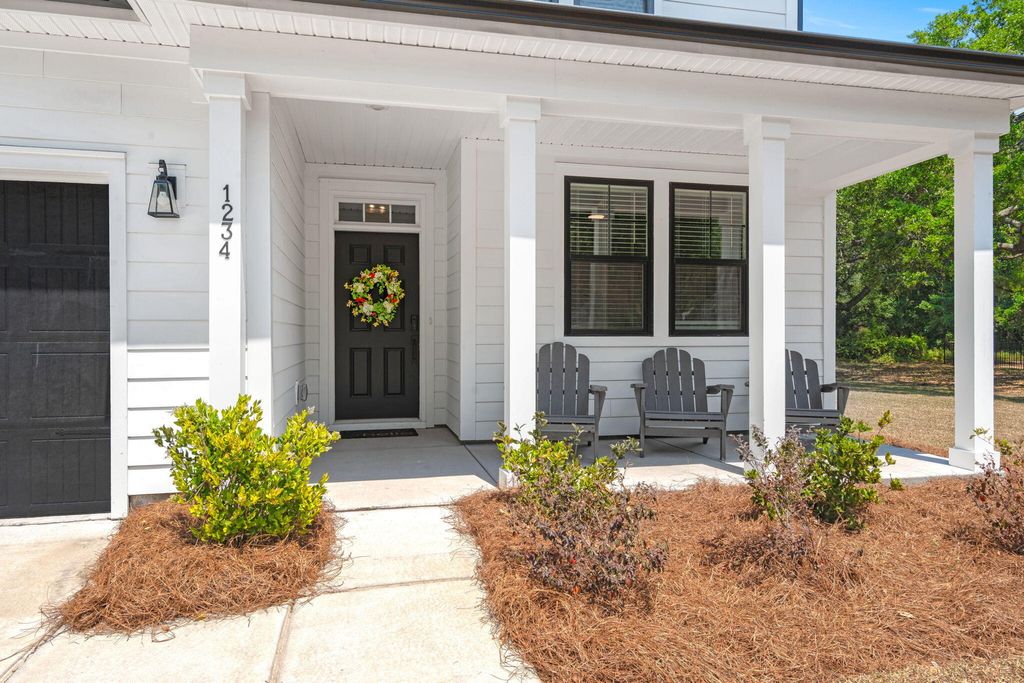 Photo of 1234 Melvin Bennett Road, Mount Pleasant, SC 29464 (MLS # 26012132)