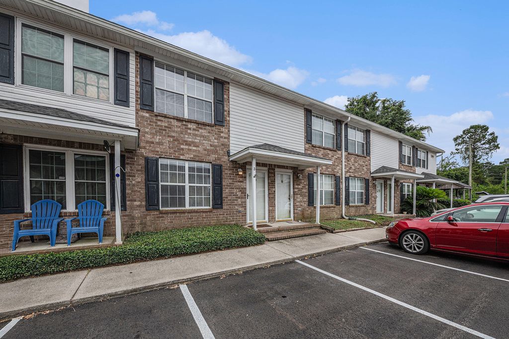 Photo of 2045 Rondo Street #B, Charleston, SC 29414 (MLS # 26006358)