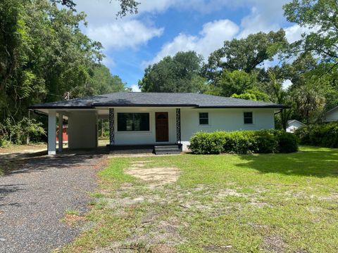Photo of 618 Boone Hill Road, Summerville, SC 29483 (MLS # 25027210)