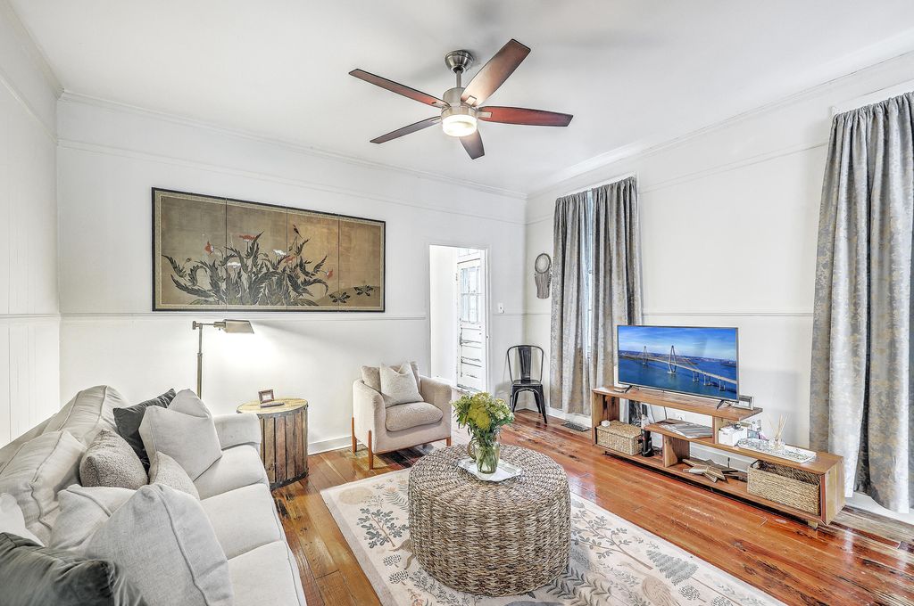 Photo of 8 Amherst Street, Charleston, SC 29403 (MLS # 25027835)