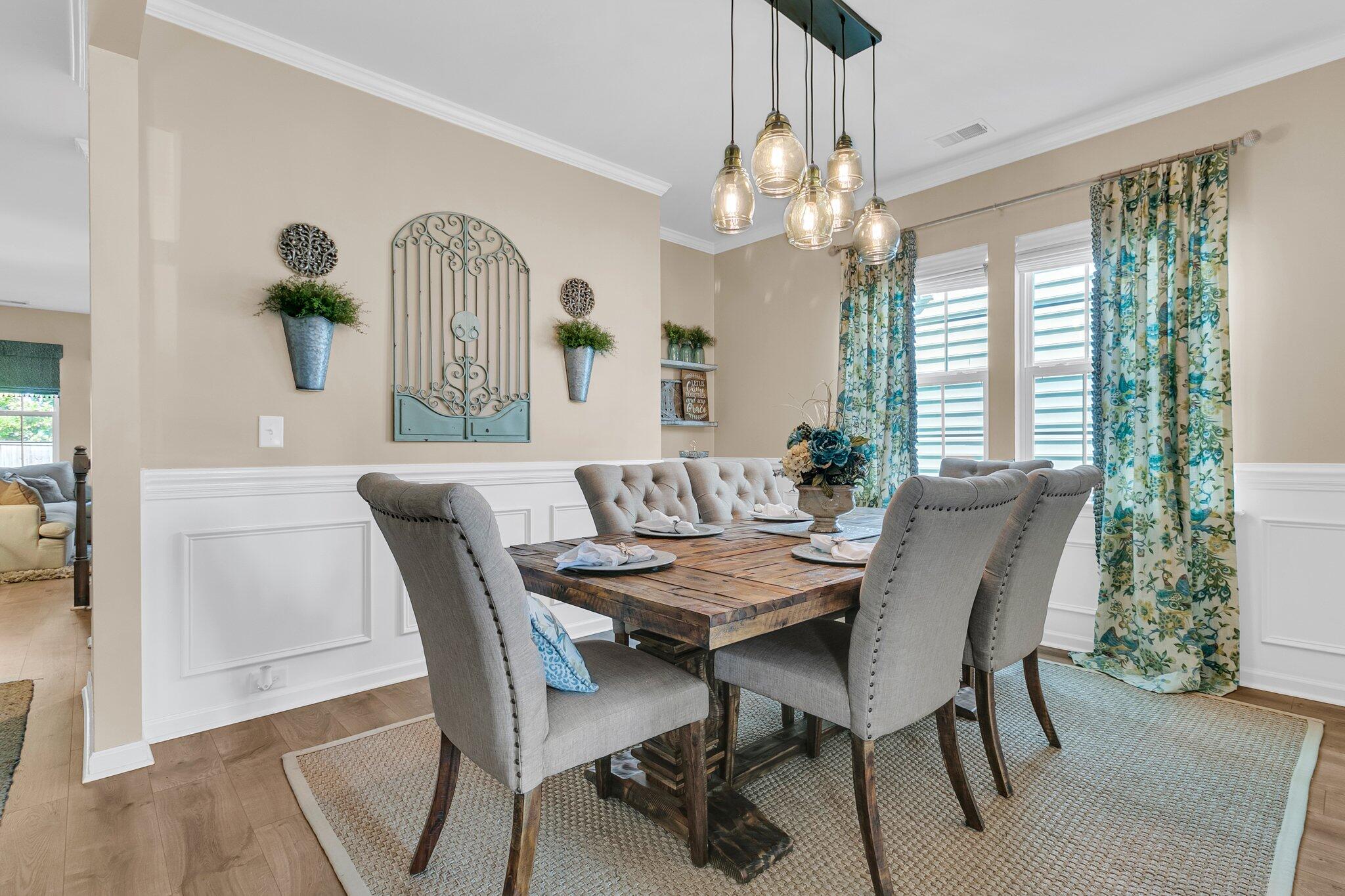 9829 English Elm Street