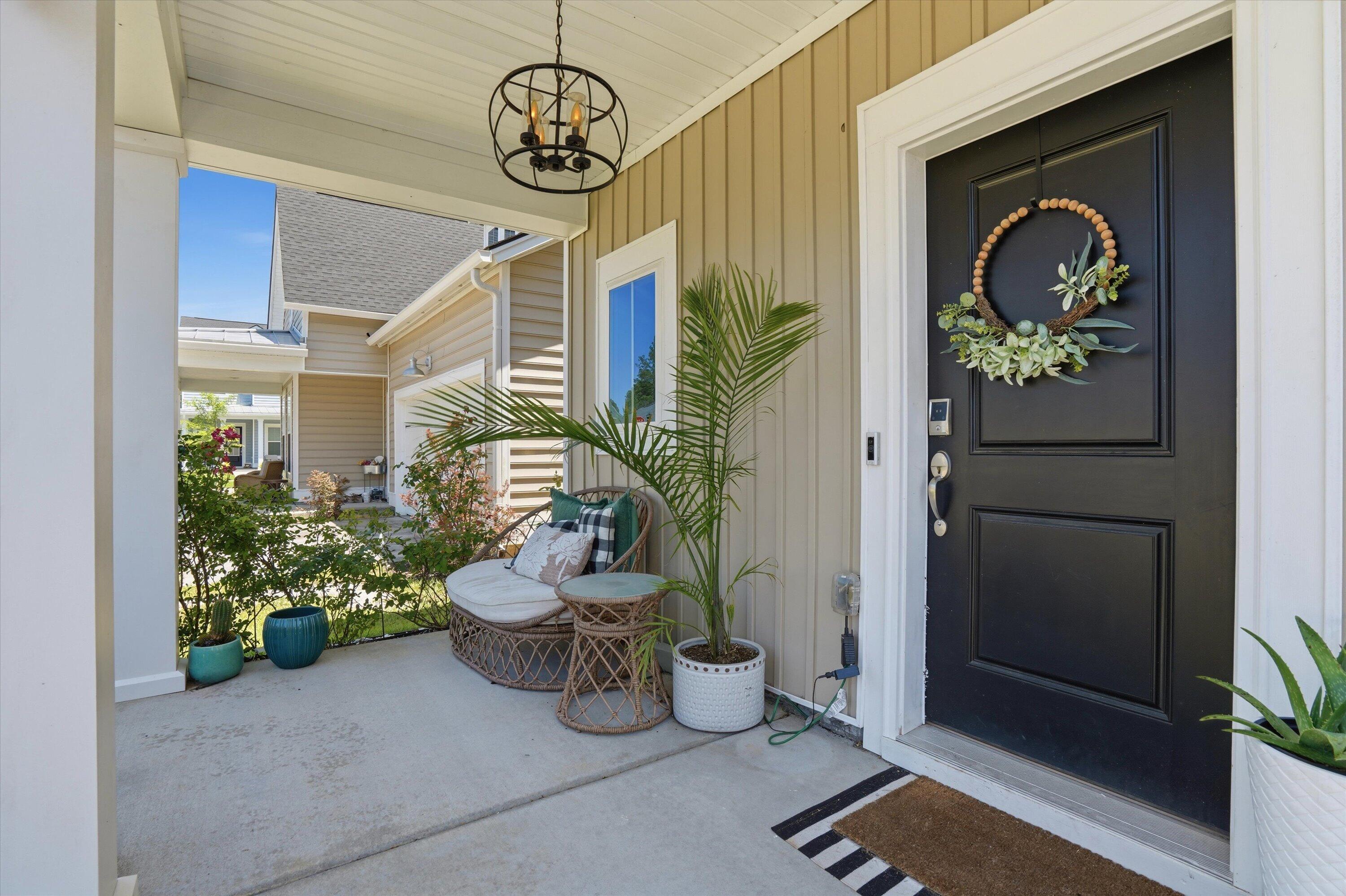 144 Woodland Oak Way