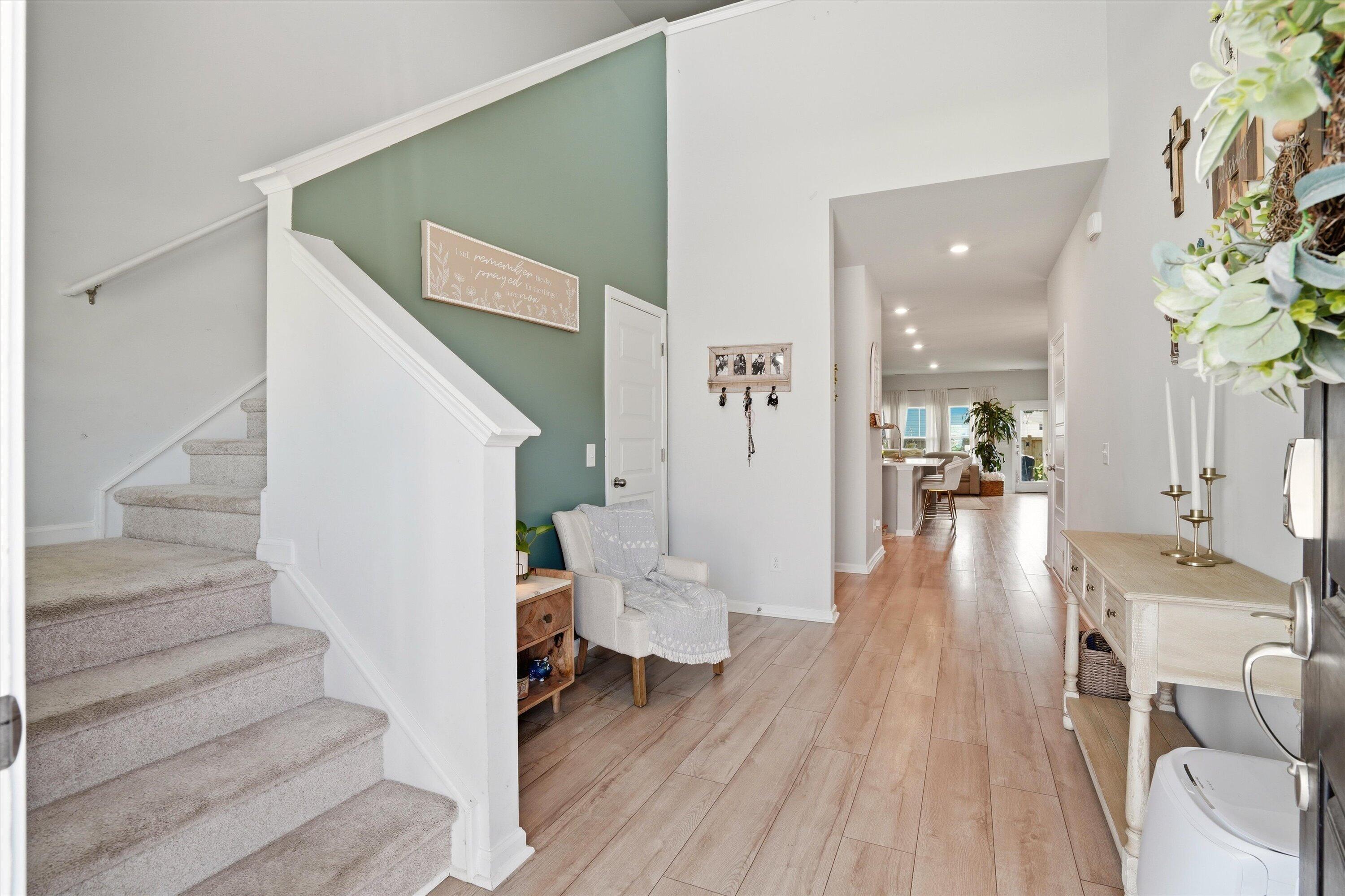 144 Woodland Oak Way