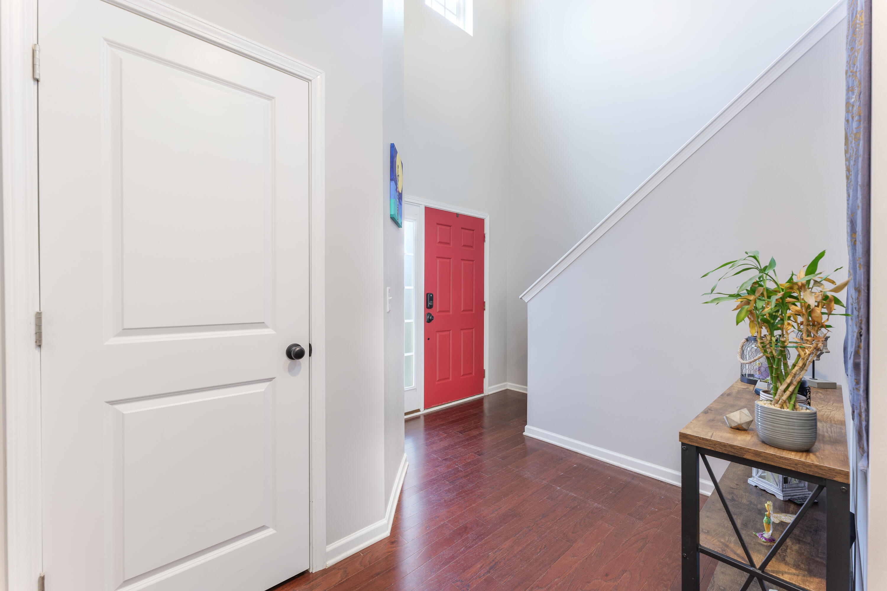 Photo 3 of 20 of 142 Longford Drive house
