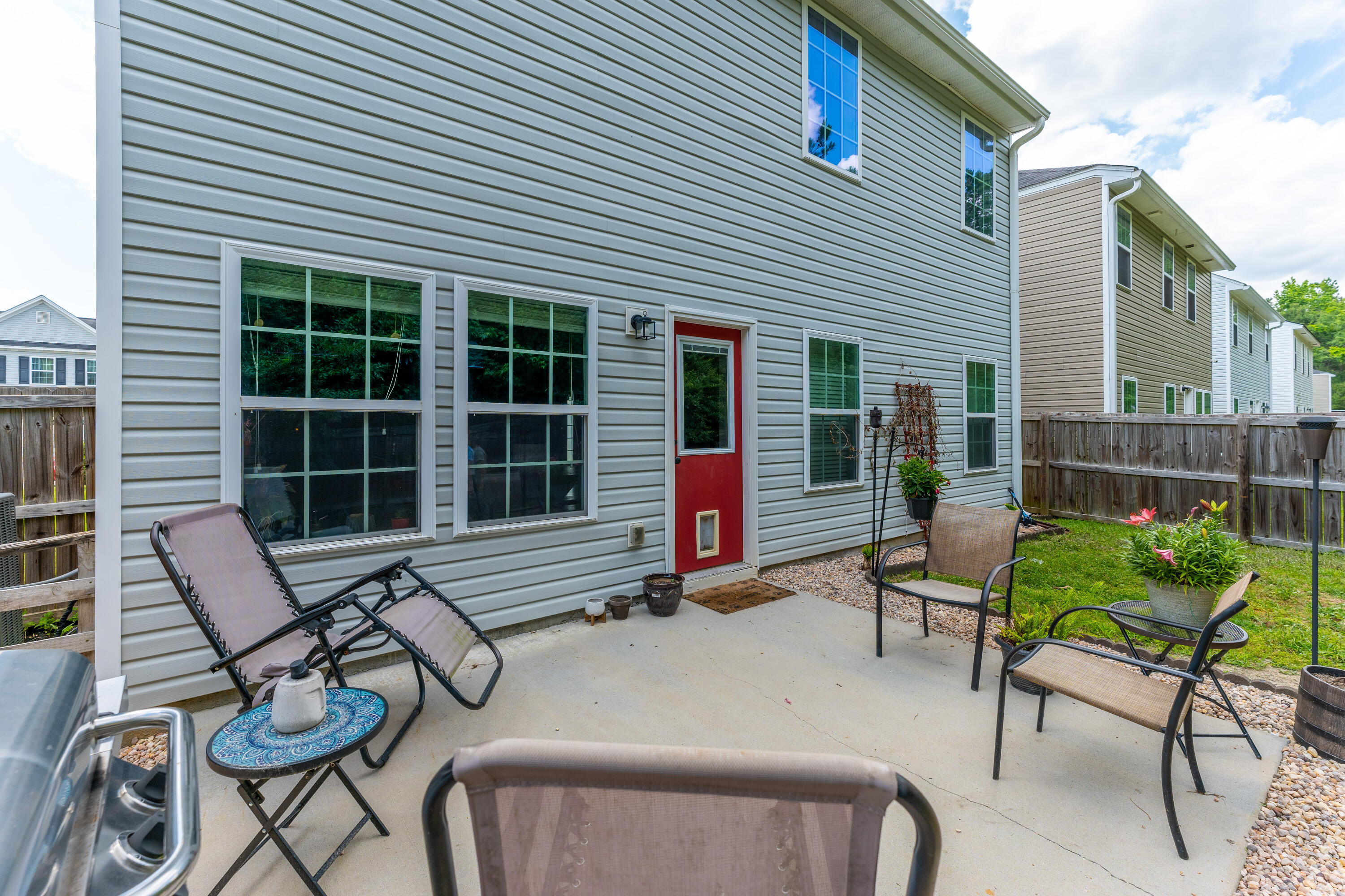 Photo 16 of 20 of 142 Longford Drive house
