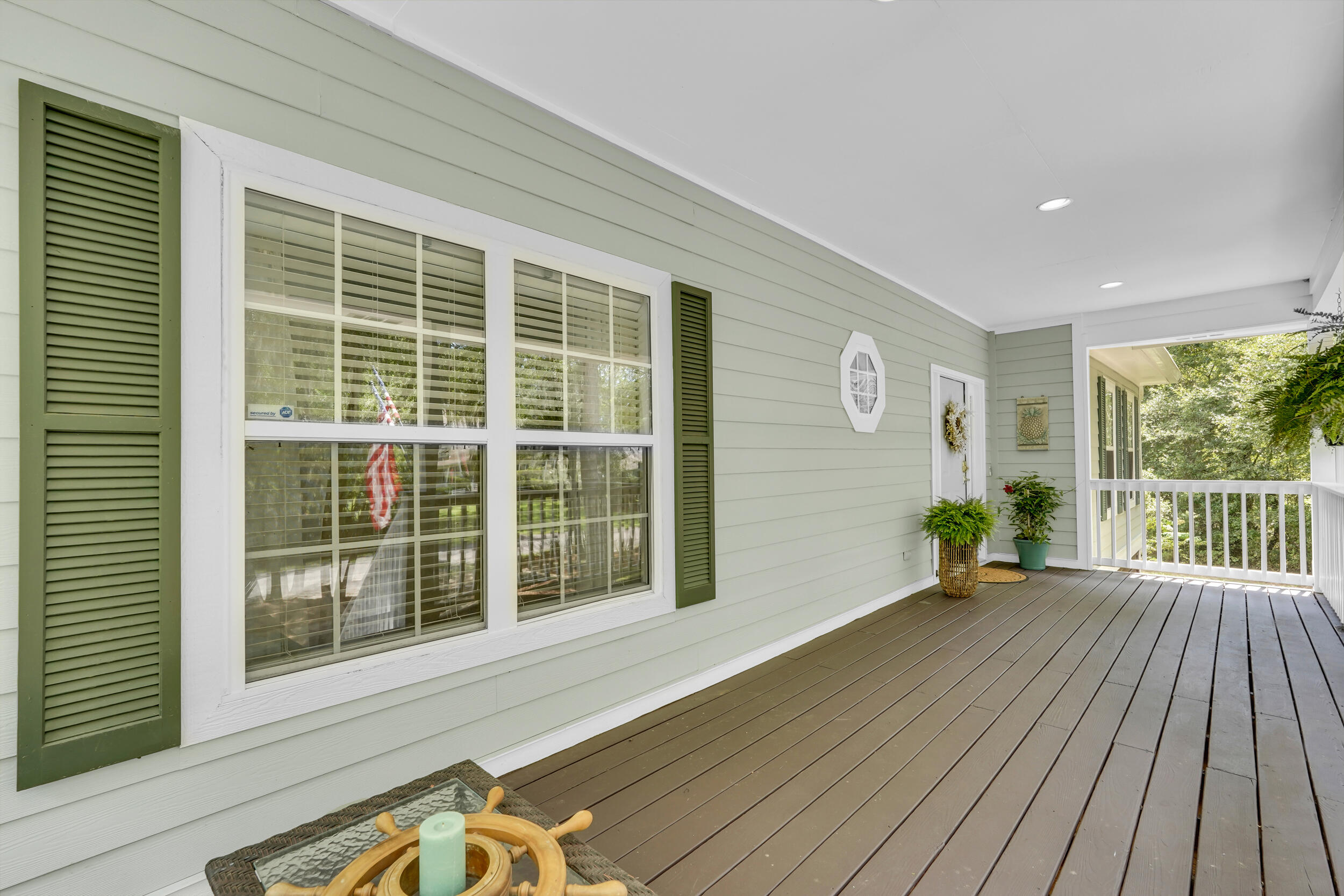 23 Little Creek Road