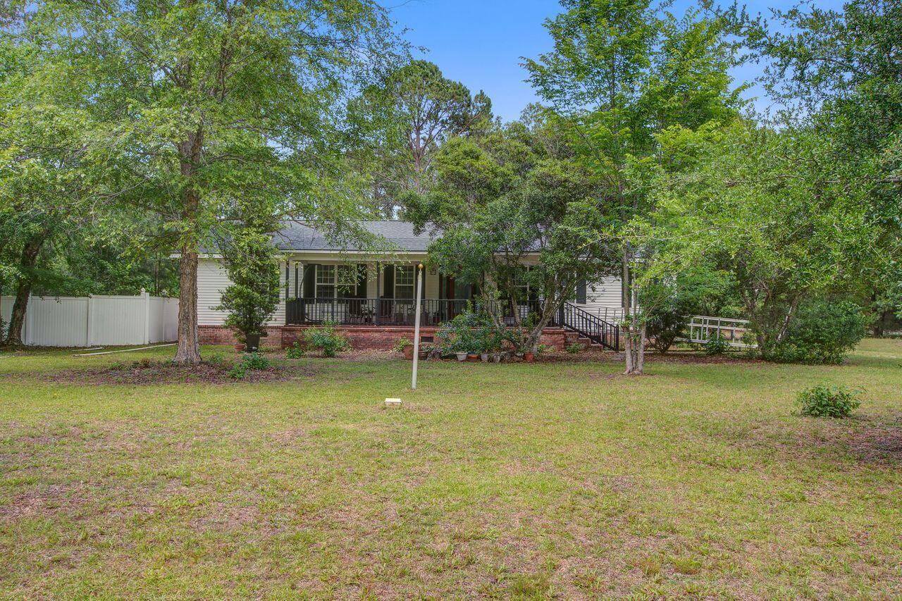 1586 Zion Road