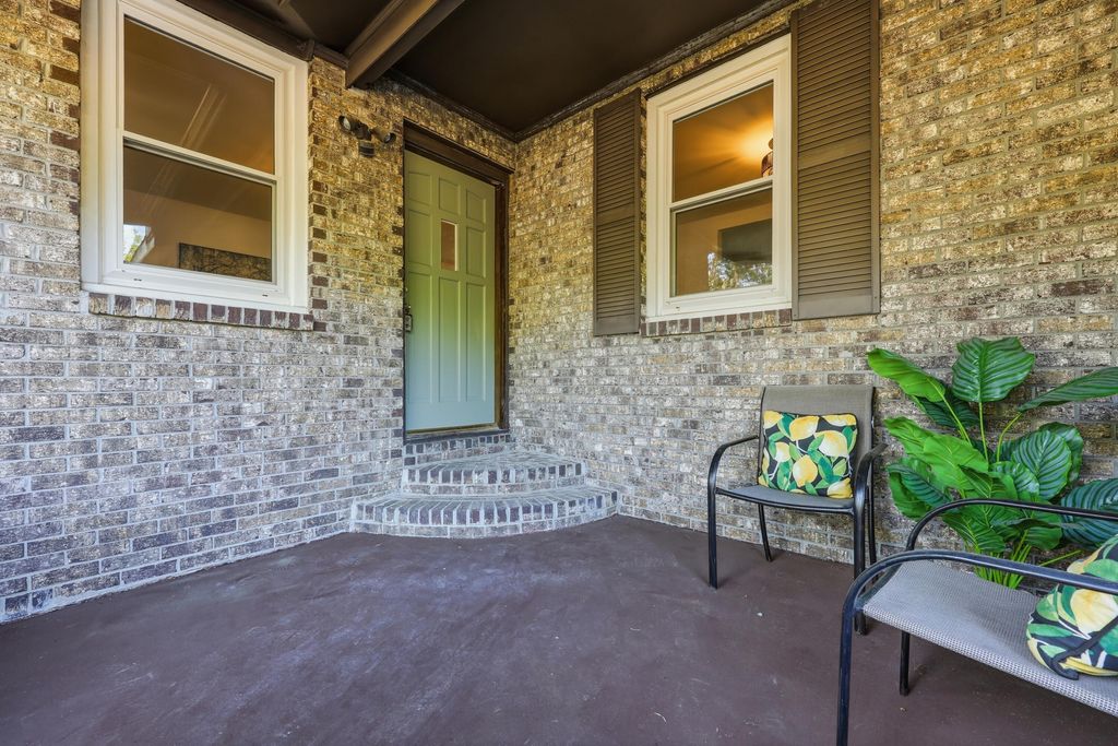 Photo of 1908 Iron Street, North Charleston, SC 29406 (MLS # 26011089)