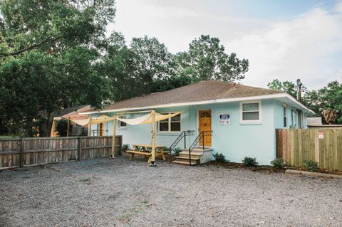 1221 Sumner Avenue A,B,C,D,E North Charleston SC 29406