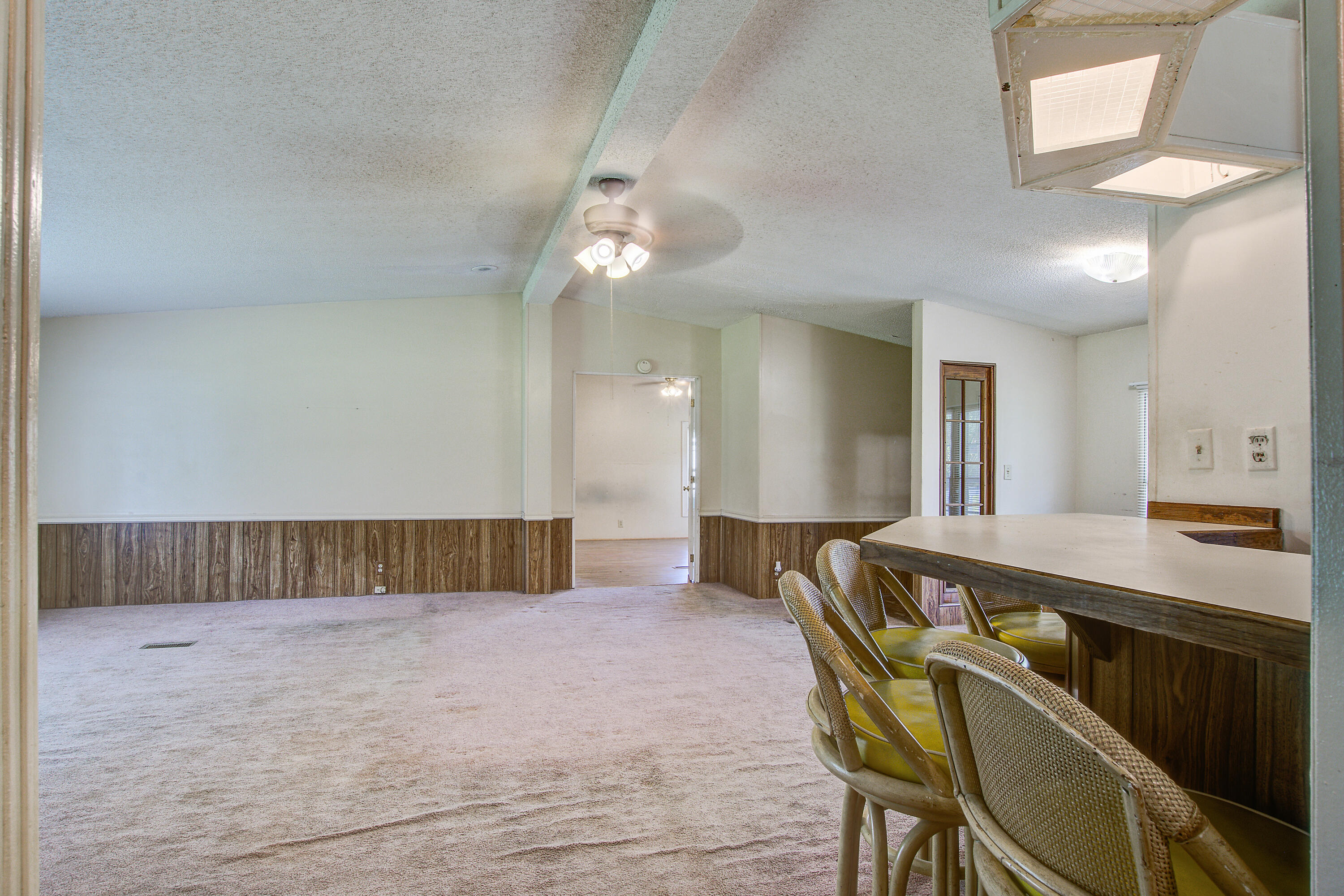 663 Barn Road