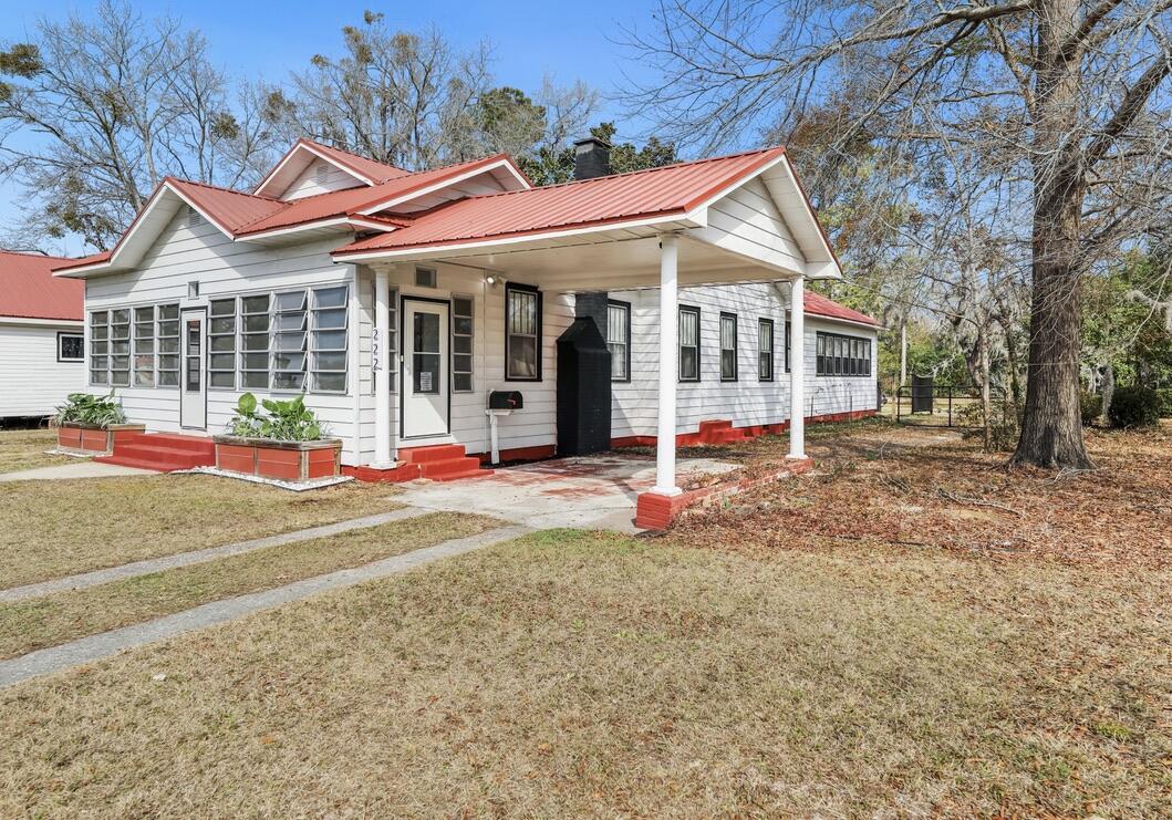 222 E Main Street