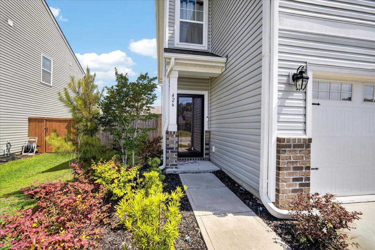 426 Thoroughbred Drive