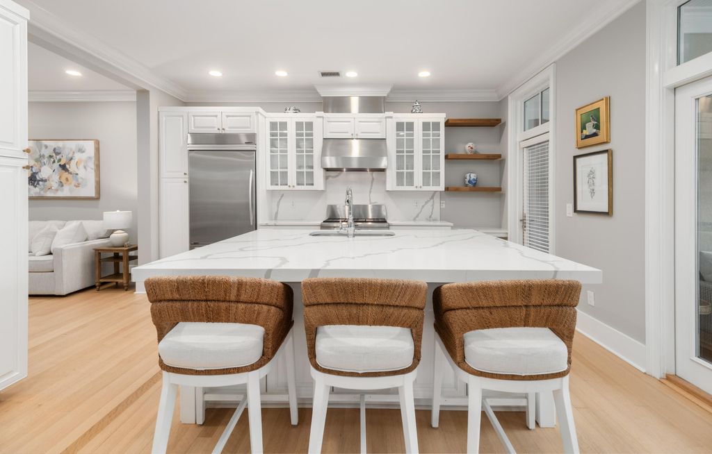 Photo of 144 Fairbanks Oak Alley #2b, Daniel Island, SC 29492 (MLS # 26002073)