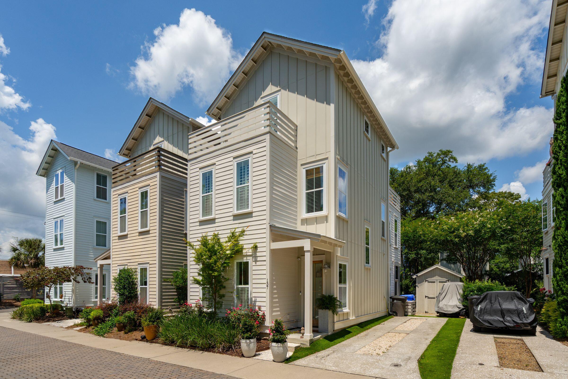 137 Bratton Circle