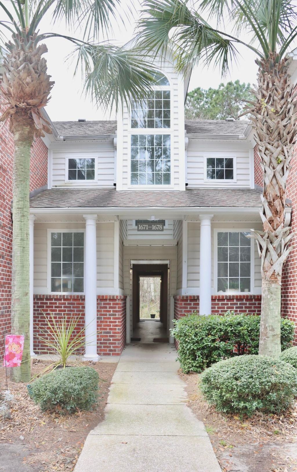 Photo of 1675 Camfield Lane, Mount Pleasant, SC 29466 (MLS # 26007473)