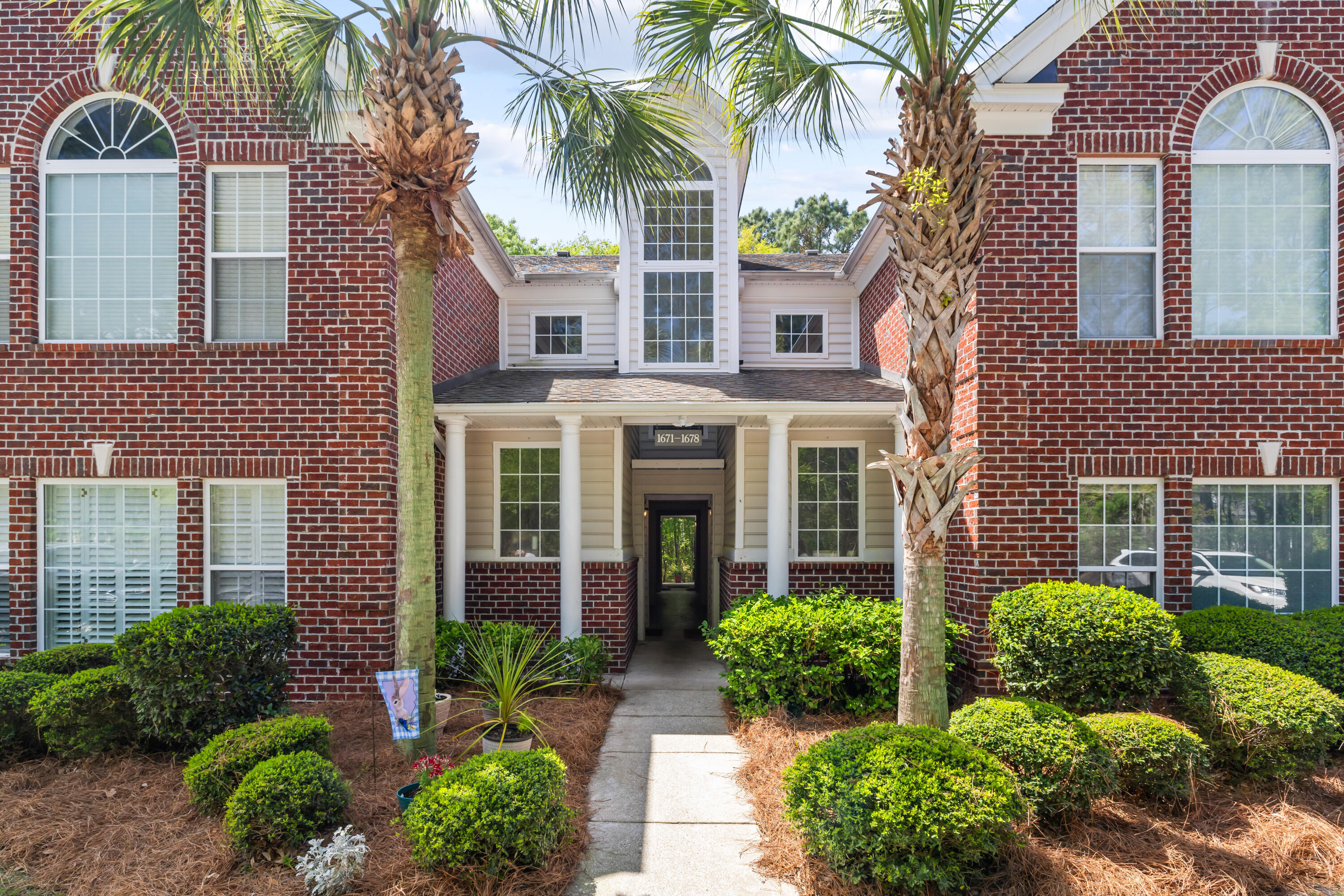 1675 Camfield Lane