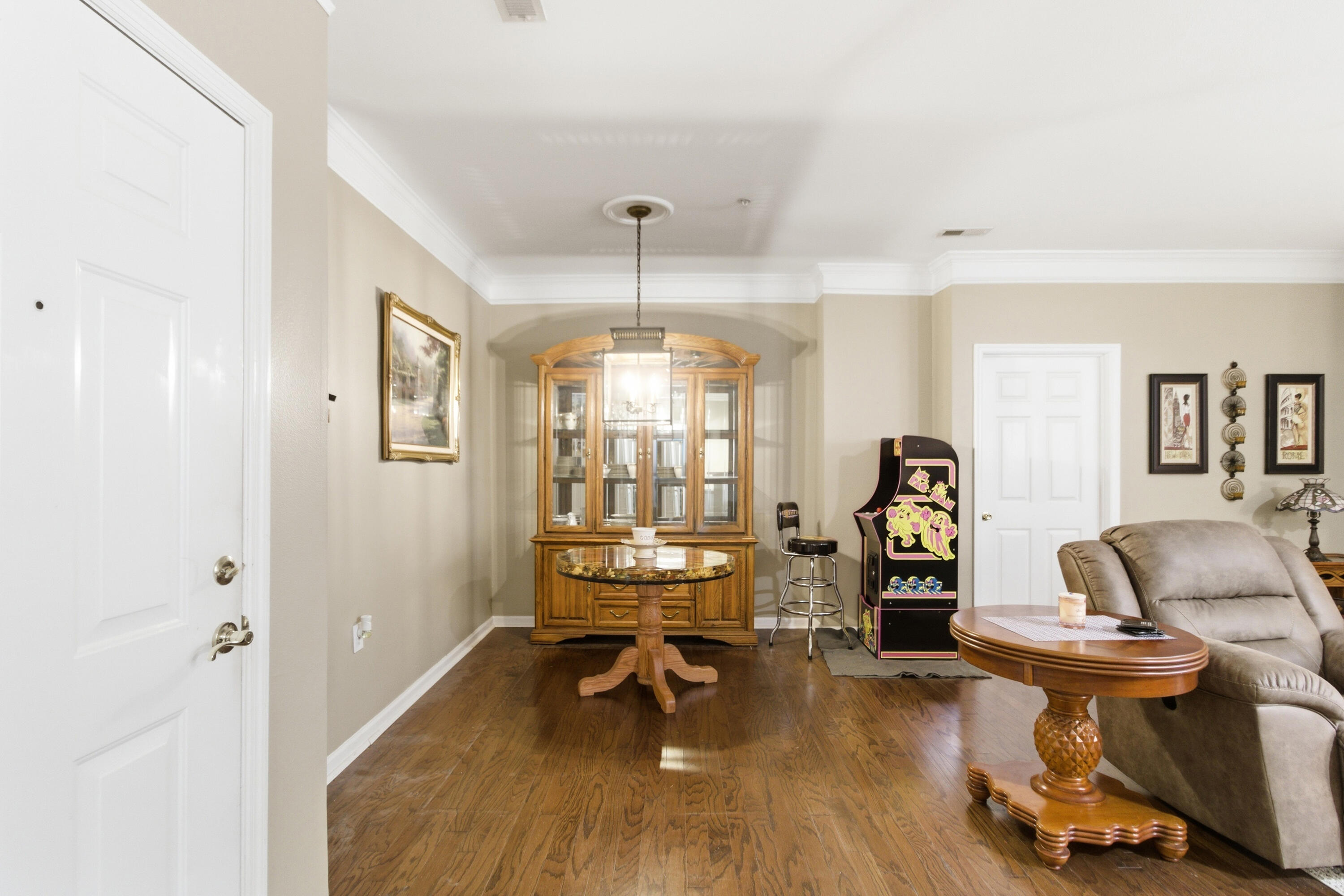 1565 Cambridge Lakes Drive Unit 103e