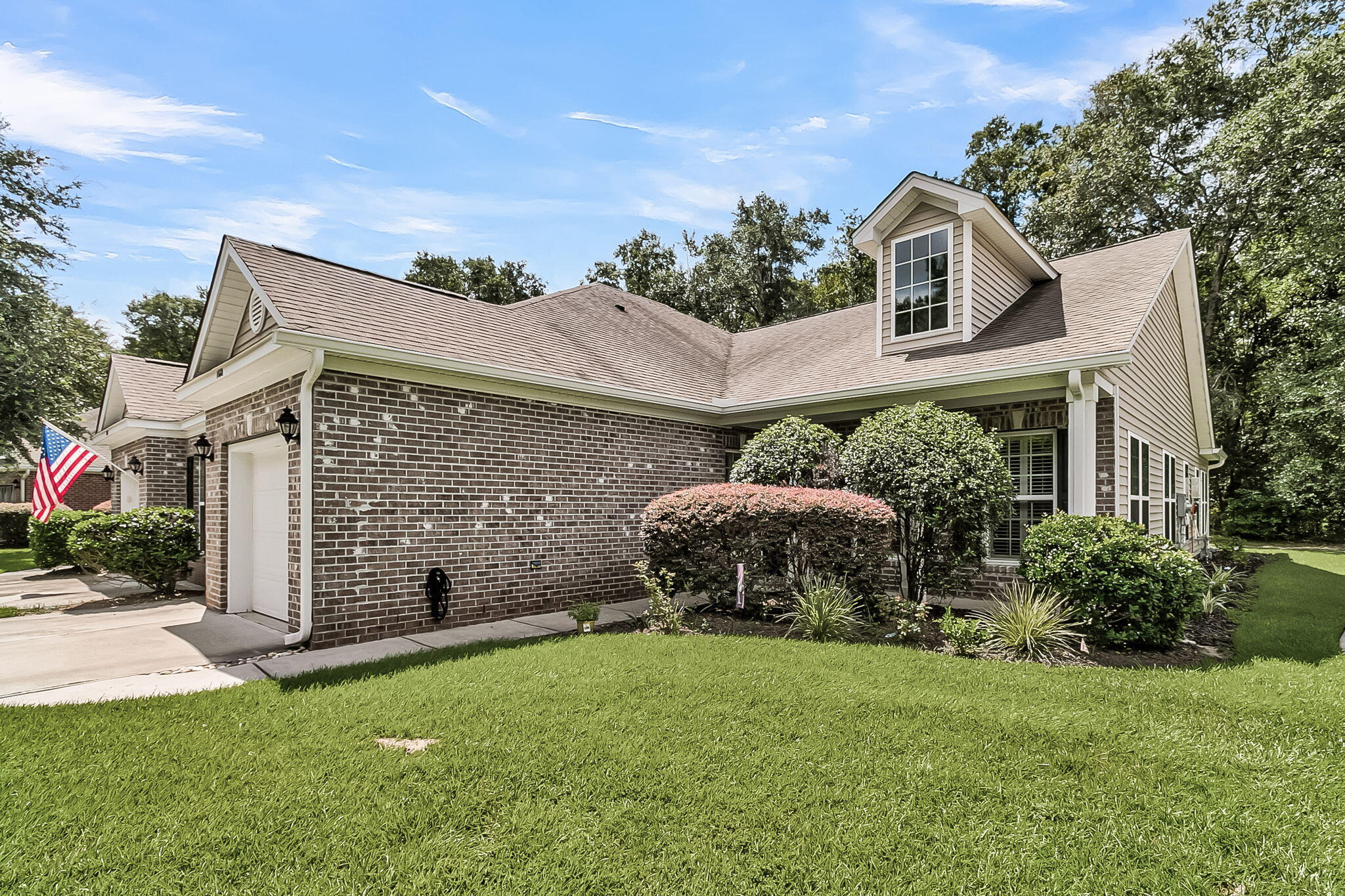1660 St Johns Parrish Way