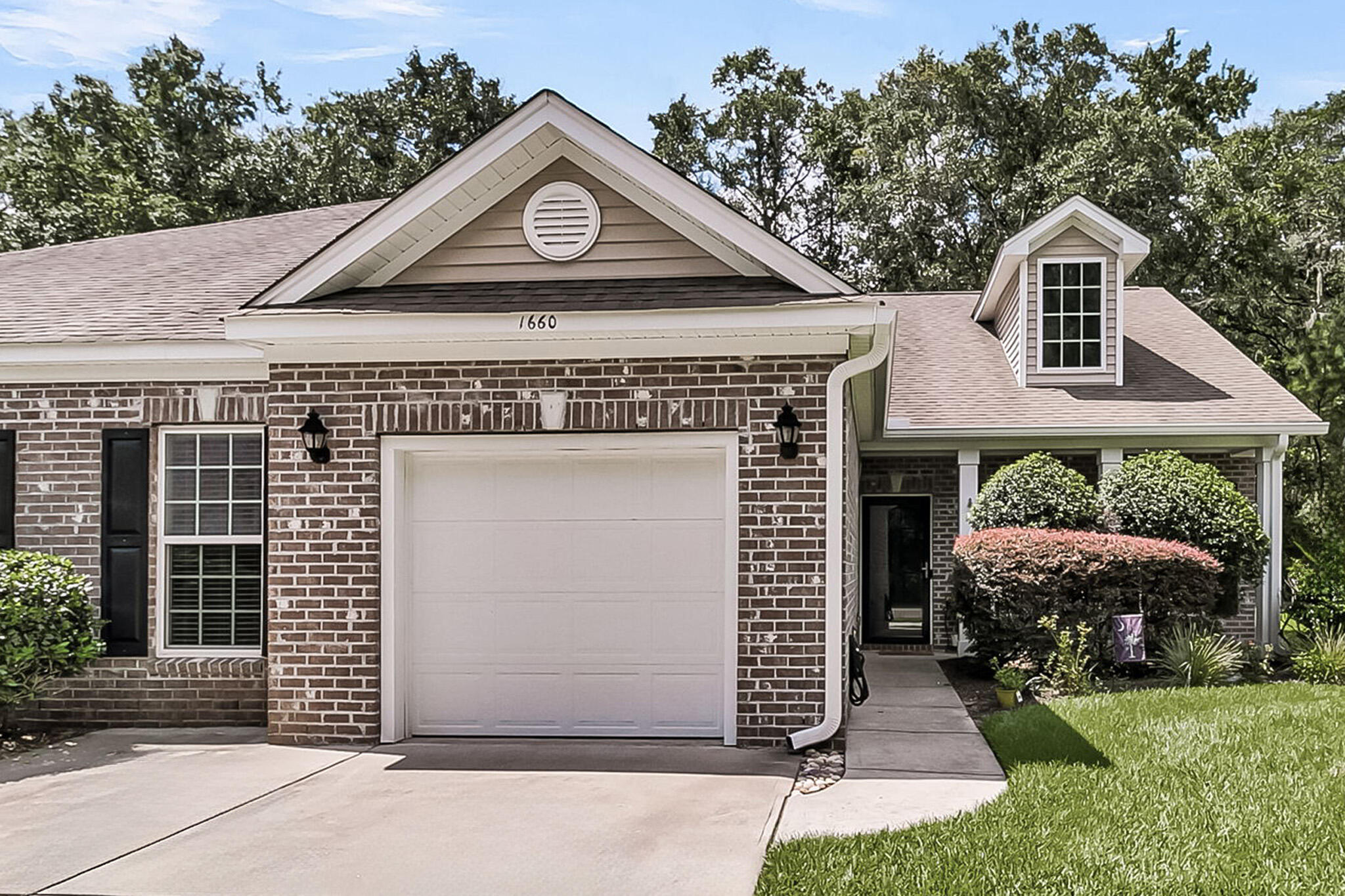 1660 St Johns Parrish Way
